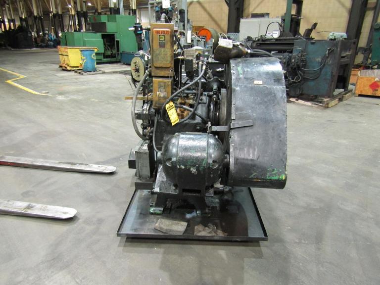 1/4 MANVILLE ROD HEADER