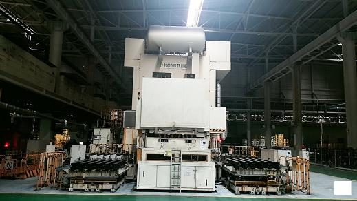 2400 TON HITACHI ZOSEN TRANSFER PRESS