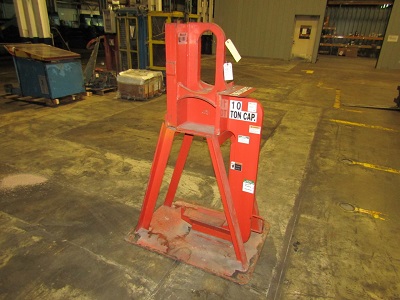10 TON BUSHMAN C-HOOK W/ STAND