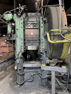 1000 TON ERIE FORGING PRESS