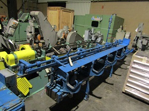 LEWIS MODEL 4FHA WIRE STRAIGHTENER AND CUTOFF MACHINE