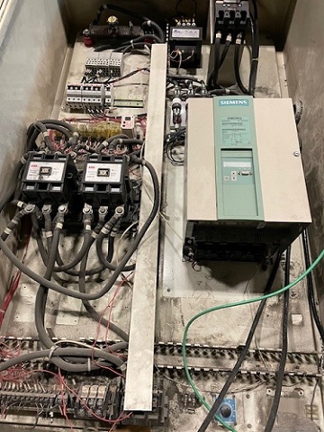 VAUGHN 25 WIRE DRAWING BULL BLOCK