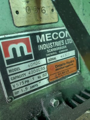 4000 LBS x 18 MECON SERIES 40 SINGLE MANDREL UNCOILER