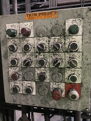 600 Ton, ERIE #S1-600-42x48, STRAIGHT SIDE SINGLE CRANK PRESS