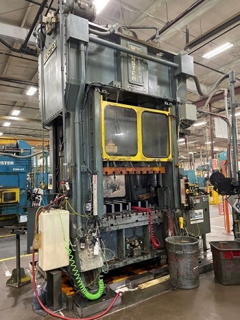 150 TON MINSTER HEVI-STAMPER SSDC PRESS W/ DALLAS SERVO FEED LINE