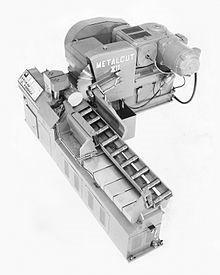 12 METALCUT MODEL 12RH HIGH SPEED AUTOMATIC CARBIDE BILLET COLD SAW