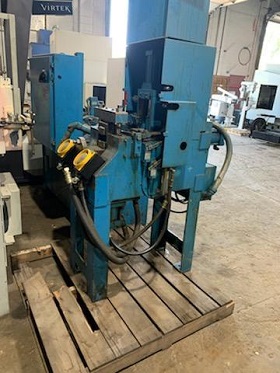 1 TORRINGTON VAIL MODEL #322-23 2 DIE HYDRAULIC TUBE END FORMER