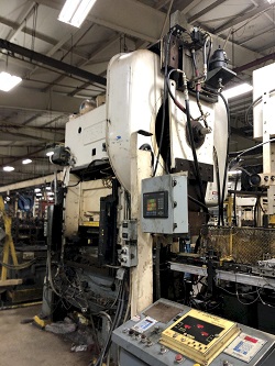 110 TON BROWN & BOGGS MODEL HP2-110 SRAIGHT SIDE PRESS