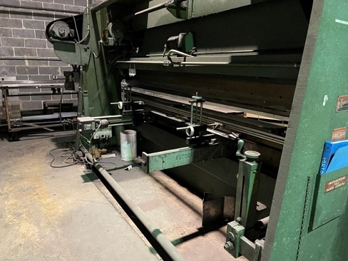 60/90 TON CHICAGO #1214-L PRESS BRAKE