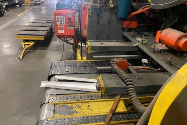 6' X 1/4 CINCINNATI MDL # 1806-R MECHANICAL SQUARING SHEAR