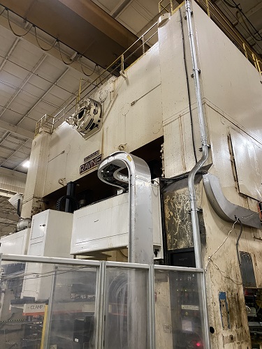 1250 TON RAVNE 2DE-1250-240-96 SSDC STAMPING PRESS LINE W/ WAYNE TRAIL TRANSFER
