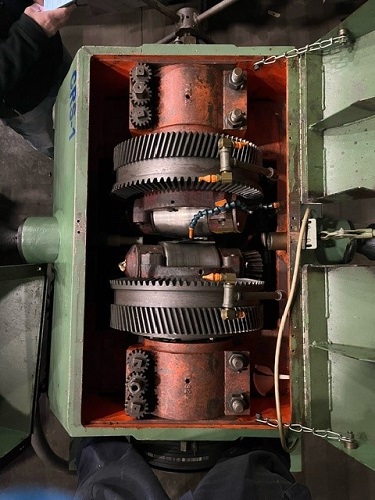 2-ROLL BRONX TAYLOR-WILSON CROSS ROLL STRAIGHTENER