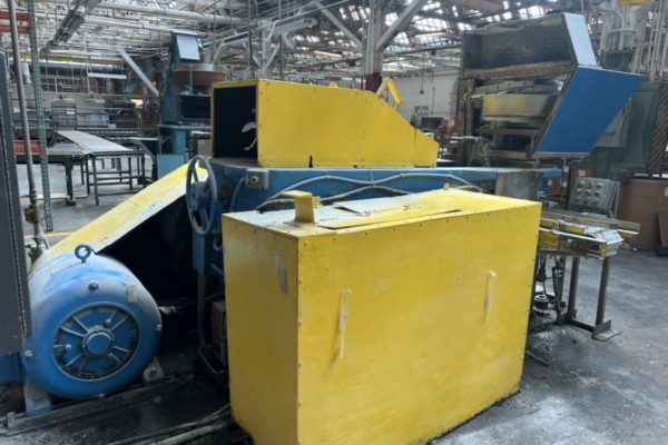 400 Ton, HERLAN P8 IMPACT EXTRUSION PRESS