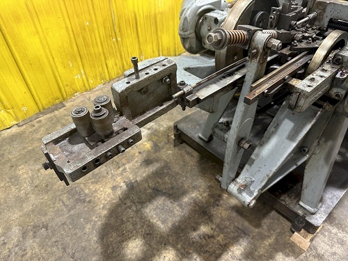 NILSON MODEL #S3F WIRE BENDING FOUR SLIDE