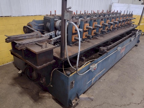 12 STAND X 2.5 ARDCOR/ROLL KRAFT MODEL F-10 ADJUSTABLE WIDTH STUD ROLLFORMER