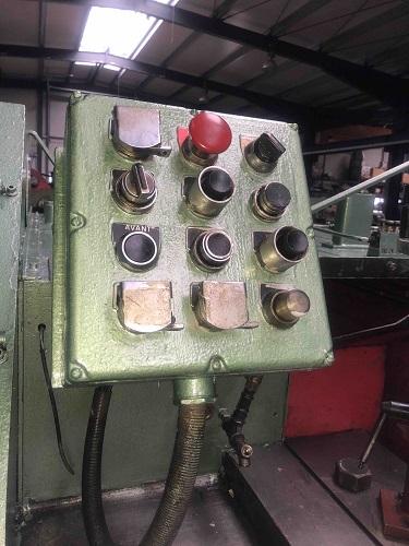 9/16 NATIONAL 89 TWO-DIE THREE PUNCH COLD HEADER