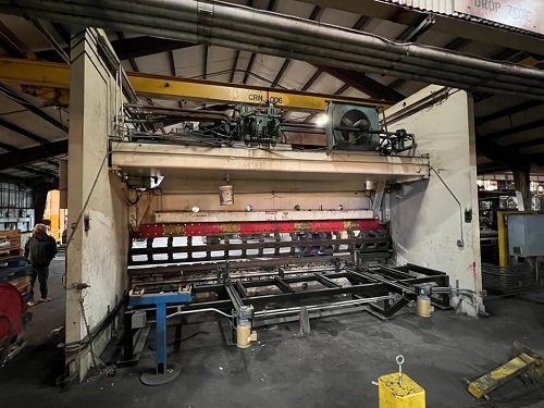 1000 TON X 20' CINCINNATI HYDRAULIC PRESS BRAKE