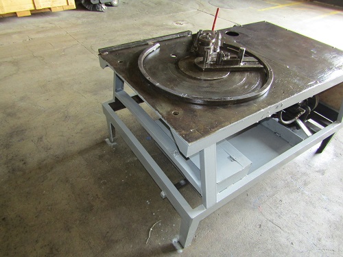 CUSTOM HYDRAULIC TABLE BENDER FOR BAR TUBE & FLAT BAR