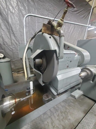 20 x 72 NORTON ROLL GRINDER