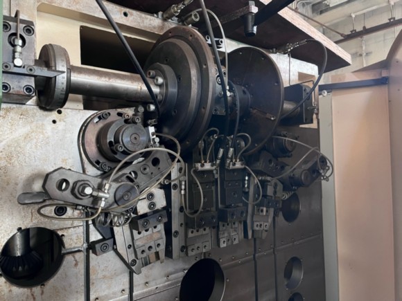 NEW OMCG MDL# TRG30 AUTOMATIC BLANKING AND FORMING MACHINE