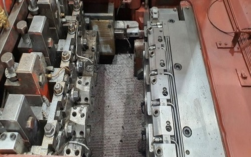 NATIONAL MODEL# 245 HIGH SPEED 6-STATION 5-DIE PARTS FORMER