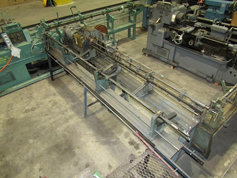 LEWIS #2CV4 WIRE STRAIGHTEN AND CUT OFF MACHINE