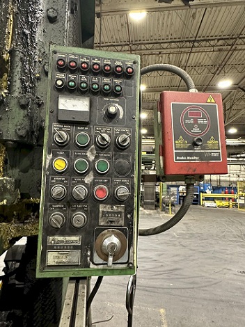 200 TON STAMTEC MODEL #G1-200 (NEW 2000) GAP FRAME PRESS