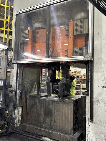 400 TON MACRODYNE HYDRAULIC FORGING PRESS, NEW 2013