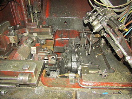 NATIONAL 56 S-1 2 DIE 3 BLOW COLD HEADER