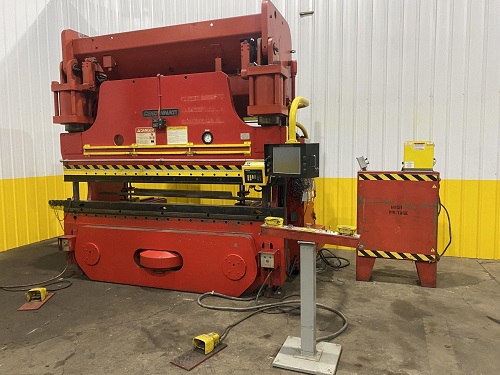 230 TON X 10' CINCINNATI M#230-8AS HYDRAULIC CNC PRESS BRAKE W/ CONTROLS
