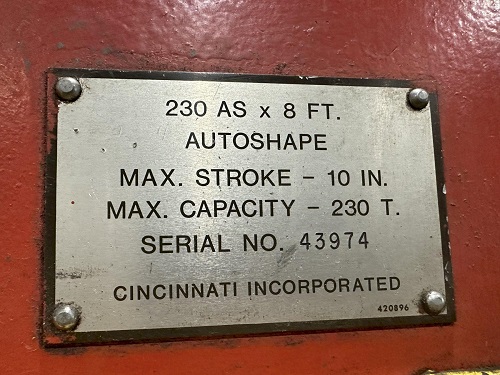 230 TON X 10' CINCINNATI MODEL #230-8AS HYDRAULIC CNC PRESS BRAKE W/ CONTROLS