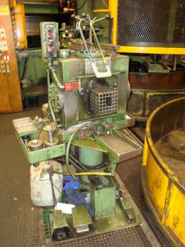 84 MARSHALL RICHARDS TUBE DRAWING SPINNER BLOCK FOR COPPER TUBE