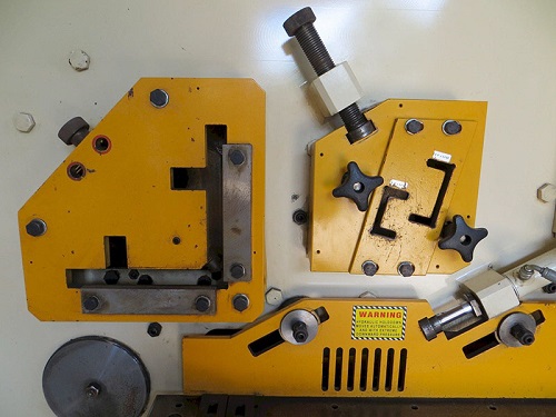 165 TON GEKA MODEL HYDRACORP 165S HYDRAULIC IRONWORKER