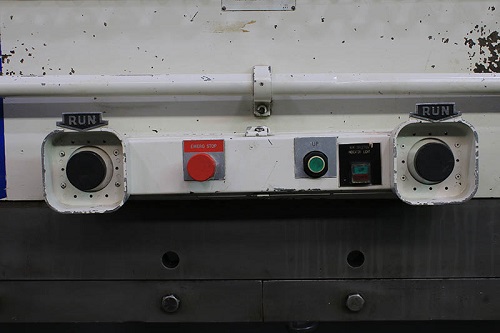 350 TON X 12' PACIFIC HYD. MODEL#FF350-12-I PRESS BRAKE W/ HURCO 5C BACK GAUGE