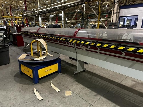 1.125 T-DRILL CLEAN CUT RE-CUT MACHINE NEW IN 2007