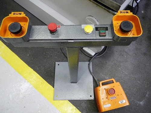 PACIFIC MODEL J175-12 HYD. PRESS BRAKE