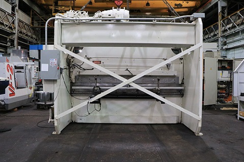 230 TON X 12' PACIFIC MODEL# FF230-12-I HYDRAULIC PRESS BRAKE