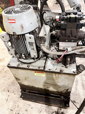 16 X 15 HP KRB MODEL #A114 HYDRAULIC ALLIGATOR SHEAR