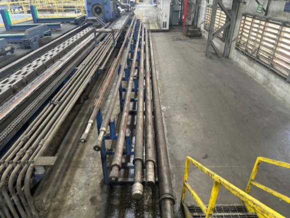 200,000 LBS. MCKAY PLUG DRAW BENCH