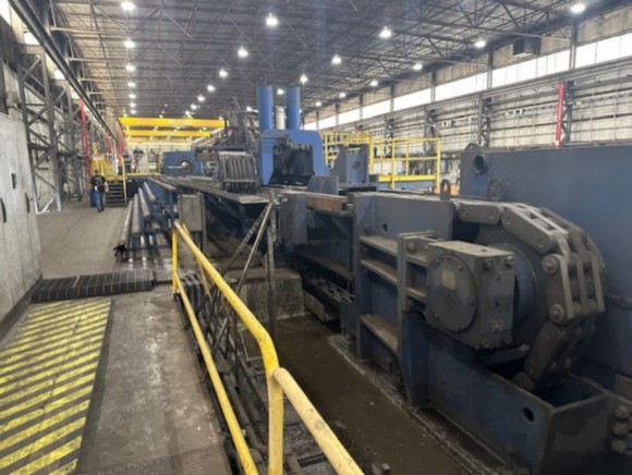 200,000 LBS. MCKAY PLUG DRAW BENCH