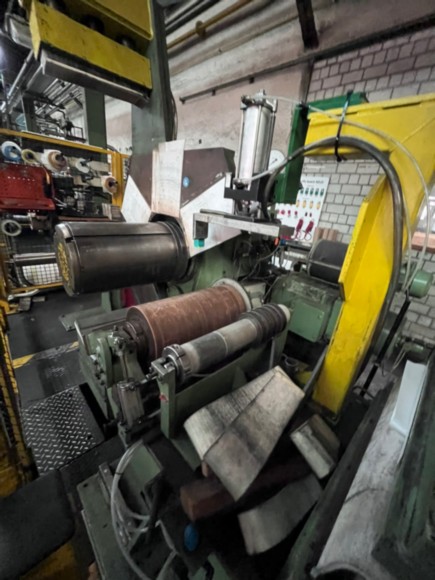 FROHLING 350MM PRECISION RING SLITTING LINE, DOUBLE LOOP