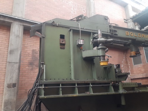BOLDRINI #32HY FLANGING MACHINE WITH DIES