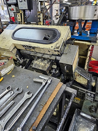 HARTFORD 0-500 THREAD ROLLER