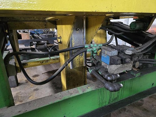 70 X 54 X 10,000LB BRANER DOWNLAYER