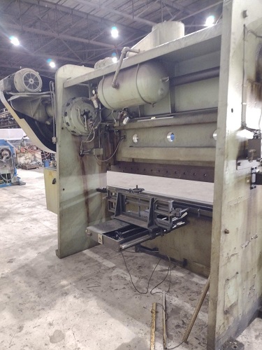 225 TON X 10' CINCINNATI MODEL #9 AUTO CYCLE AIR CLUTCH MECHANICAL PRESS BRAKE
