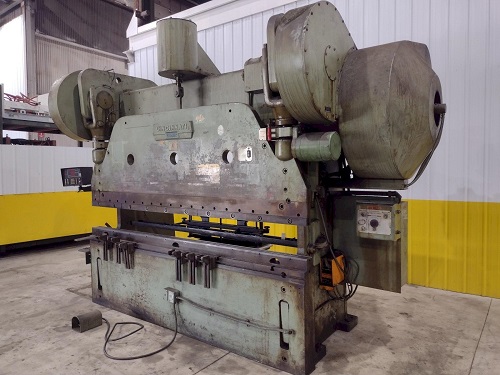 225 TON X 10' CINCINNATI MODEL #9 AUTO CYCLE AIR CLUTCH MECHANICAL PRESS BRAKE