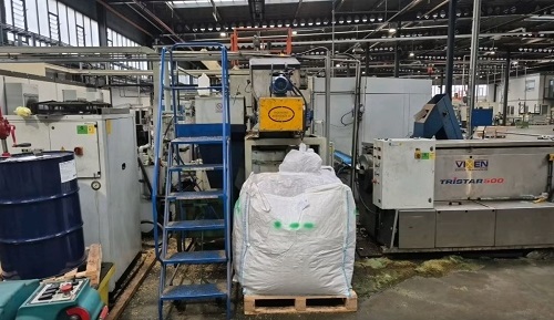 BTB CNC MACHINING CENTER (2011)