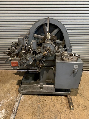 3/16 WATERBURY #1 2 DIE 4 BLOW TUBULAR RIVET HEADER