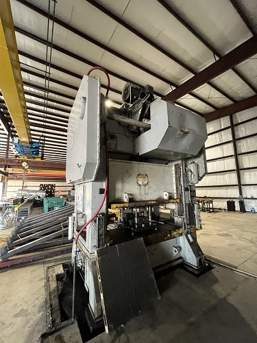 BLOW 250 TON STRAIGHT SIDE TWIN END BACKSHAFT DRIVEN MECHANICAL PRESS