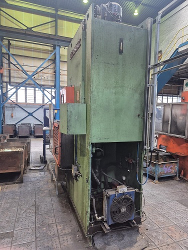 100 TON HYDROMEC TURBO-1000 TRIM PRESS
